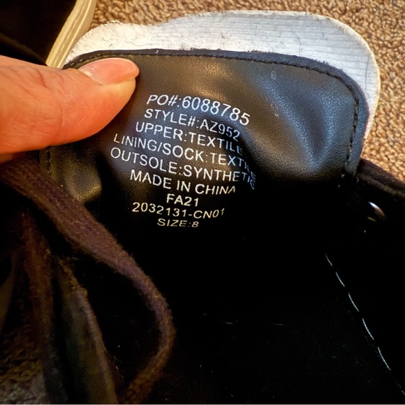 J. Crew Road Trip Faux-Suede Sneakers with Snake Trim AZ952 Size 8 Black Gray - Picture 9 of 9